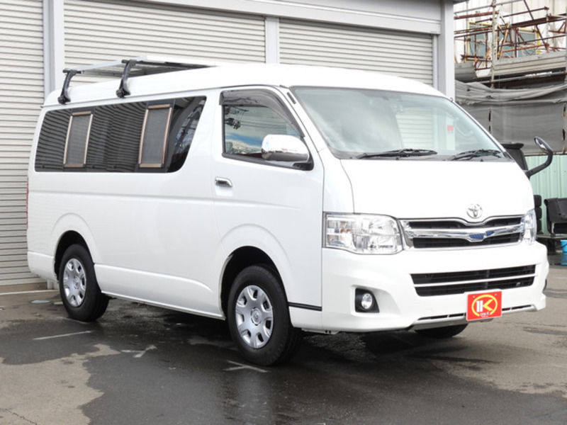 HIACE