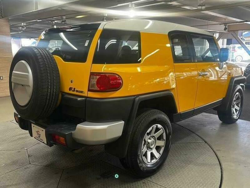 FJ CRUISER