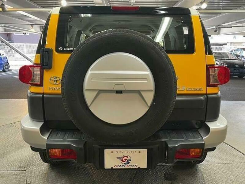 FJ CRUISER