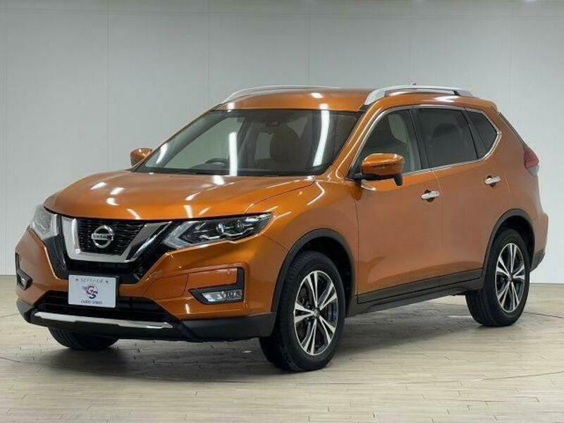 X-TRAIL