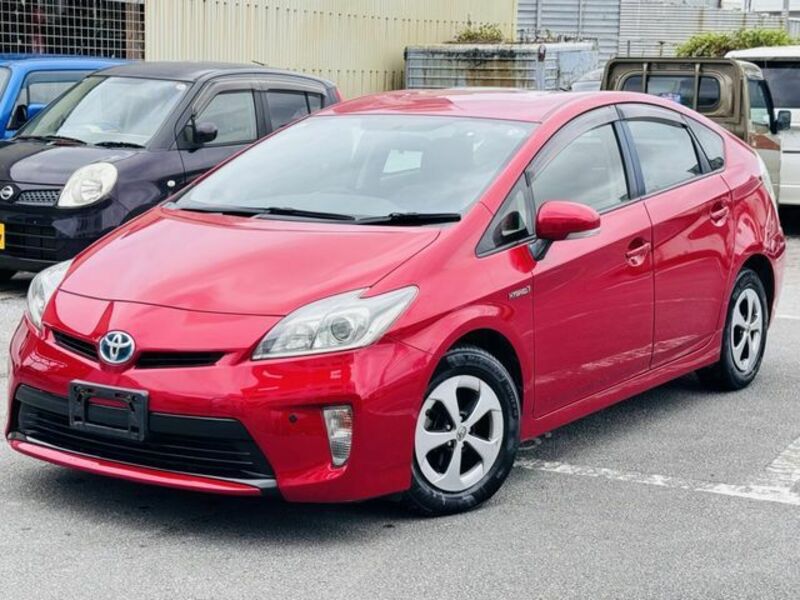 TOYOTA PRIUS