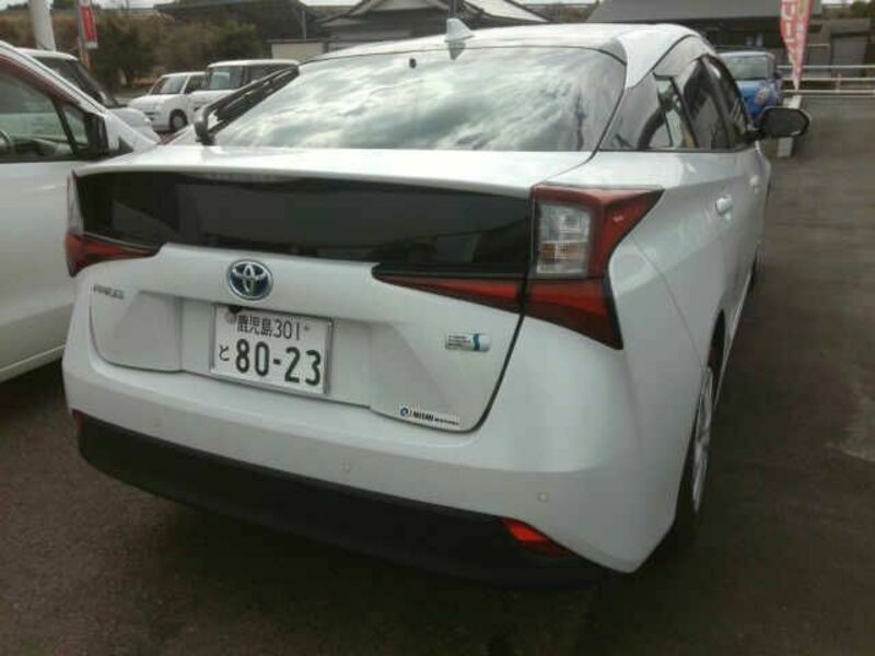 PRIUS-0