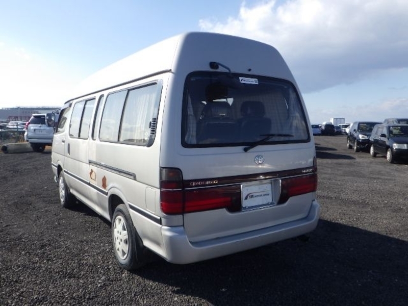 HIACE WAGON