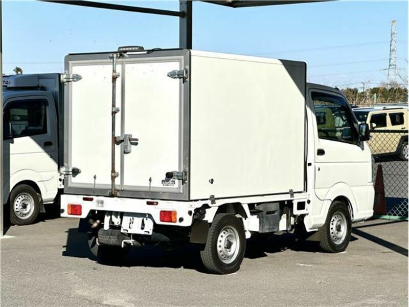 CARRY TRUCK