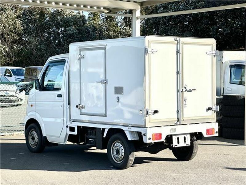 CARRY TRUCK