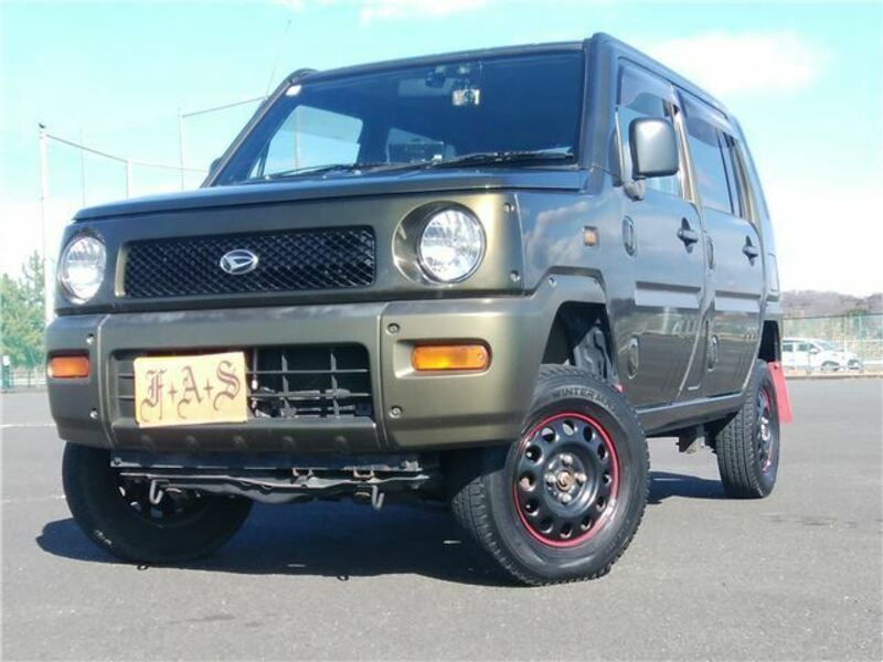 DAIHATSU NAKED