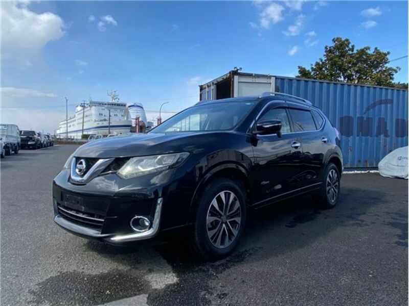 X-TRAIL