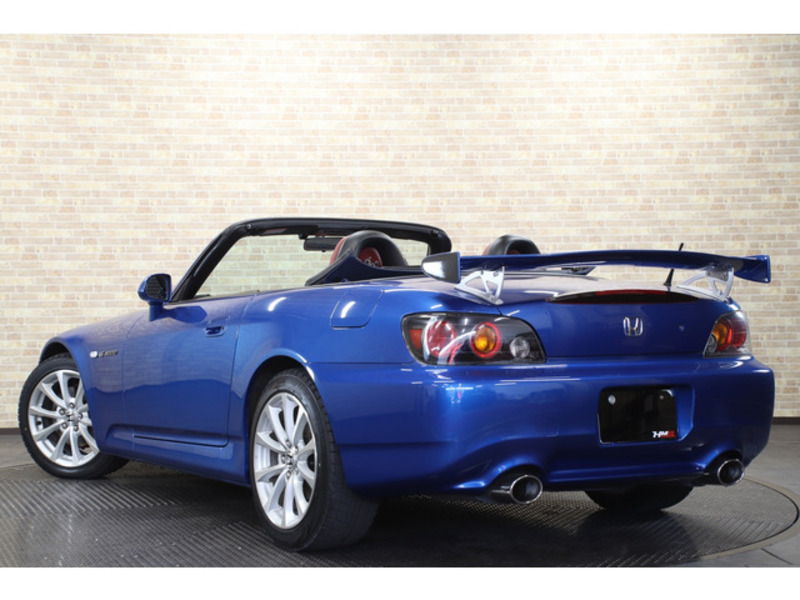 S2000