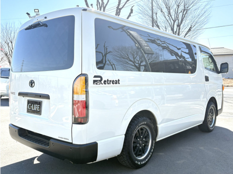 HIACE VAN