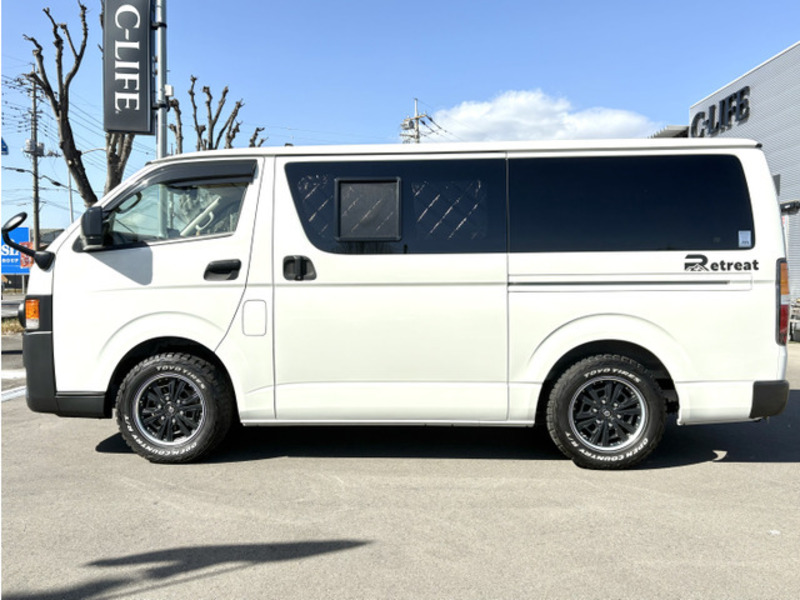 HIACE VAN