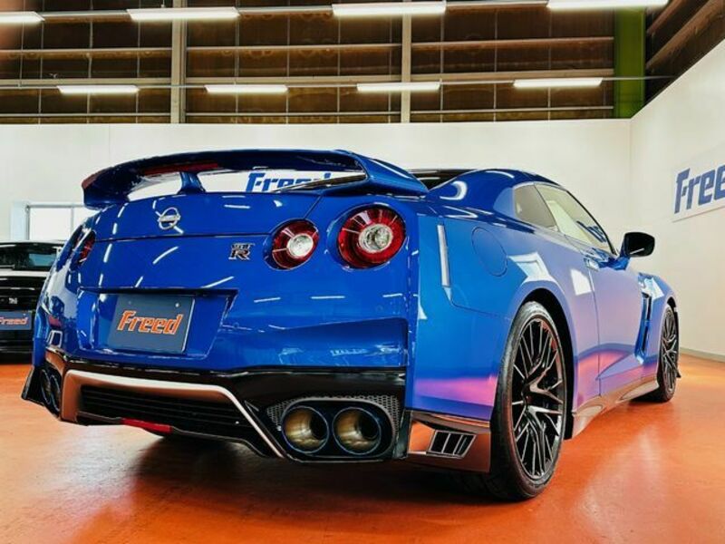 GT-R