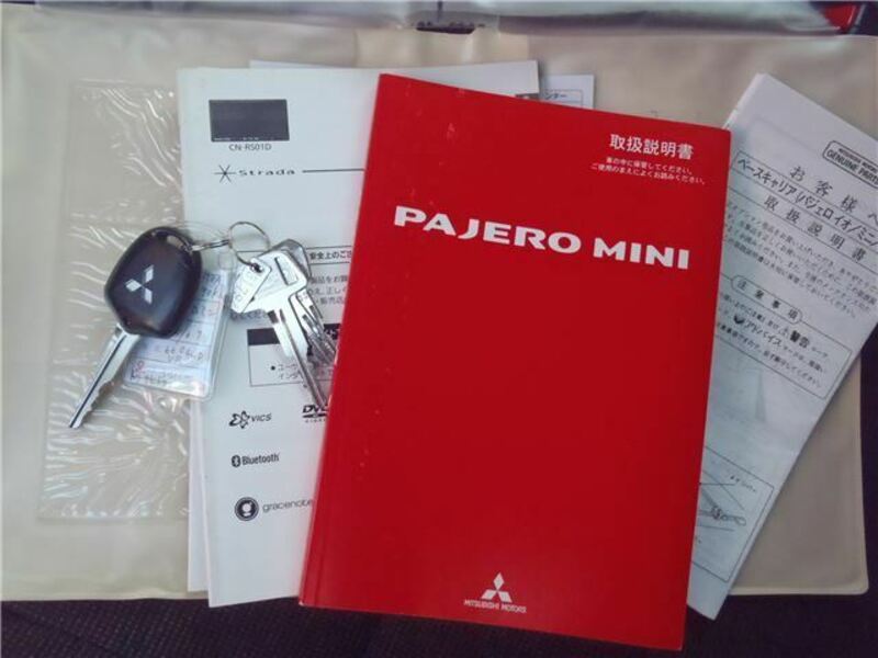 PAJERO MINI