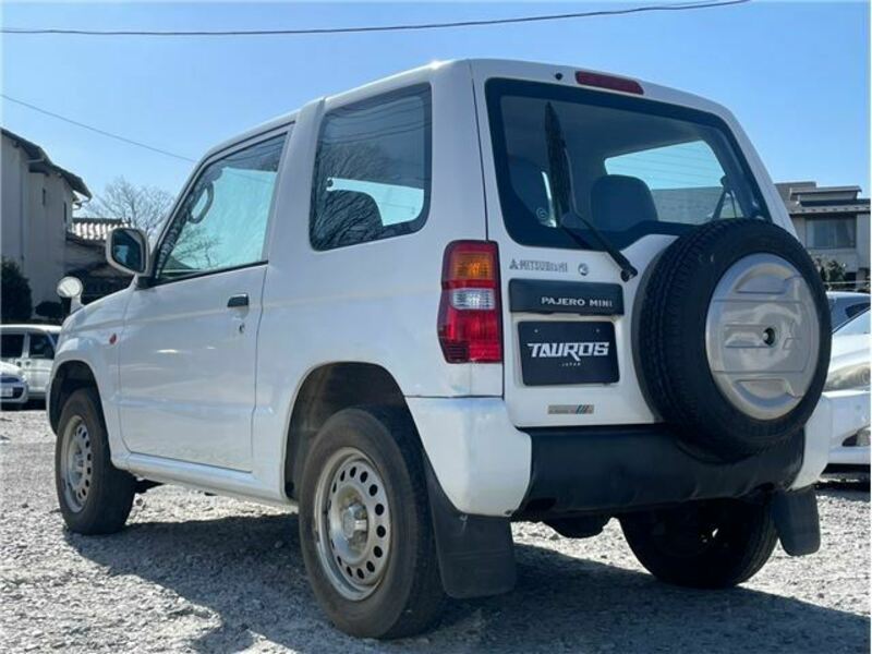 PAJERO MINI