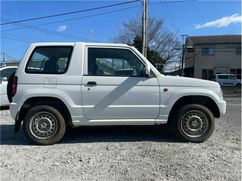 PAJERO MINI