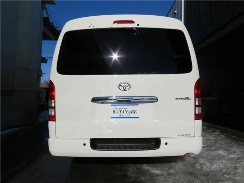 HIACE VAN