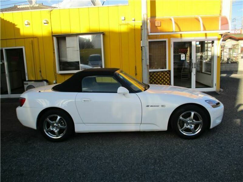 S2000