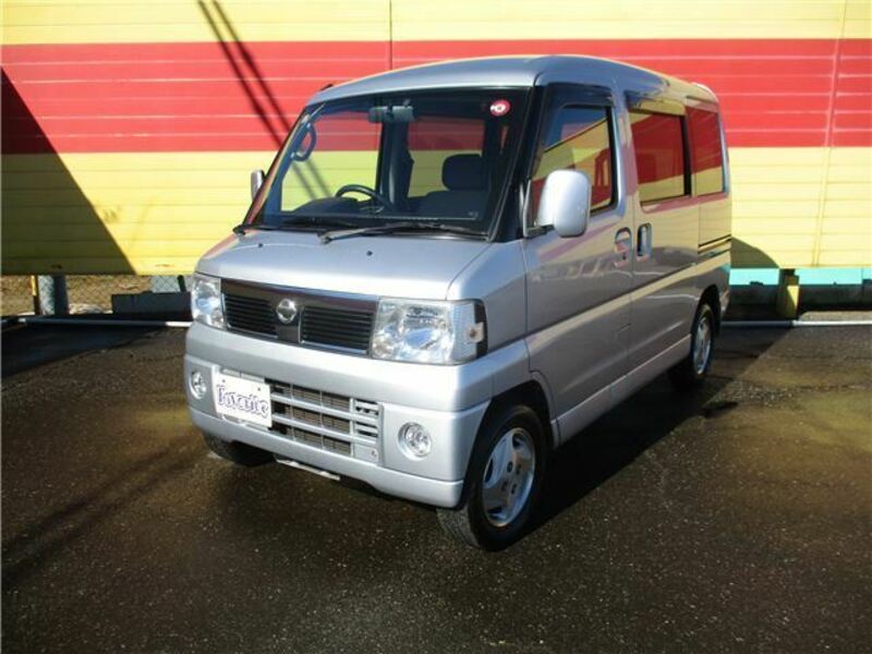 NISSAN CLIPPER RIO