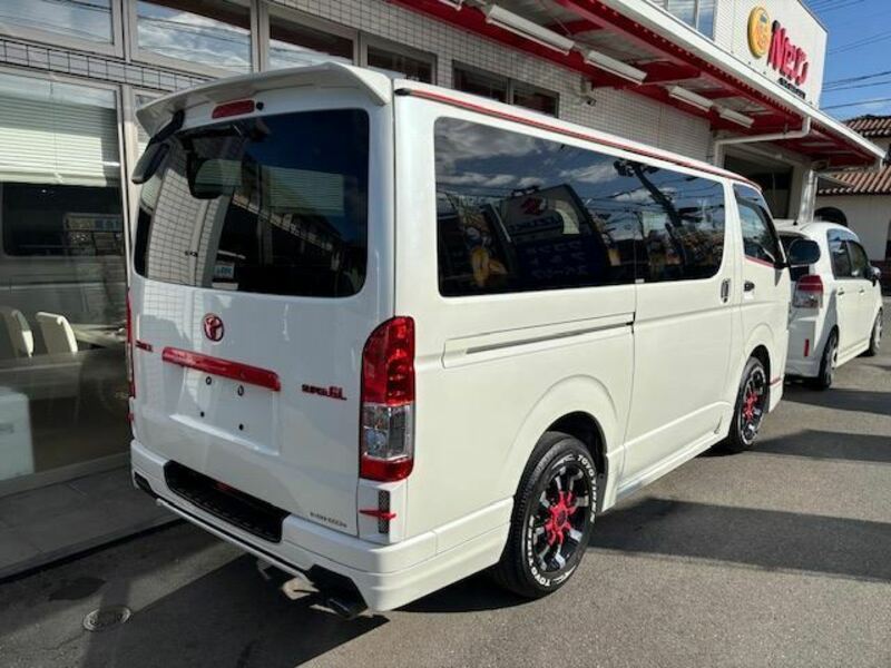 HIACE VAN