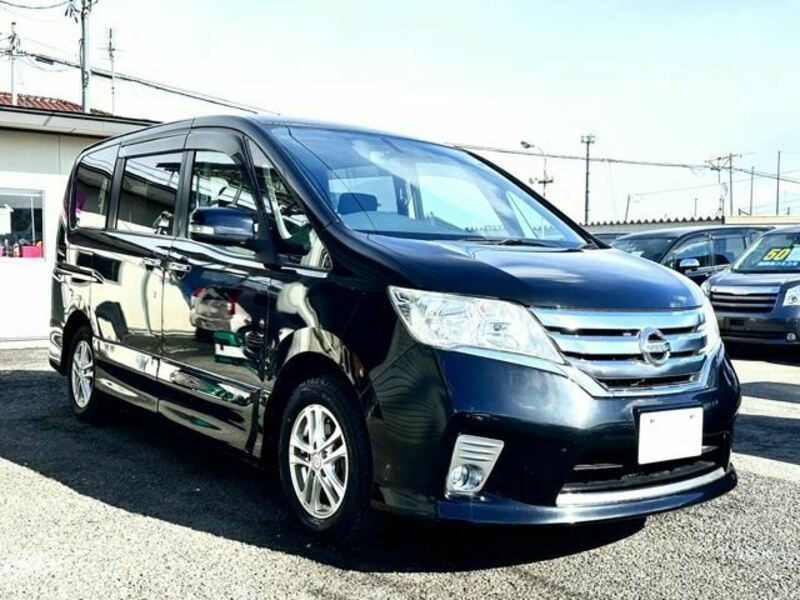 NISSAN SERENA