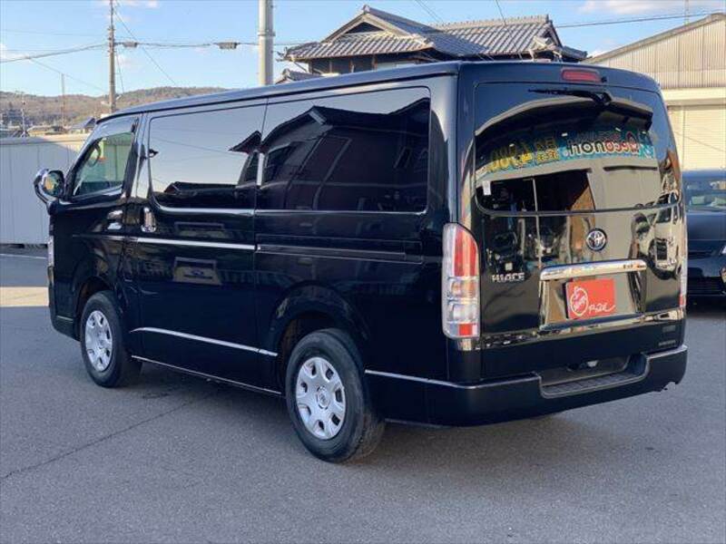 HIACE VAN