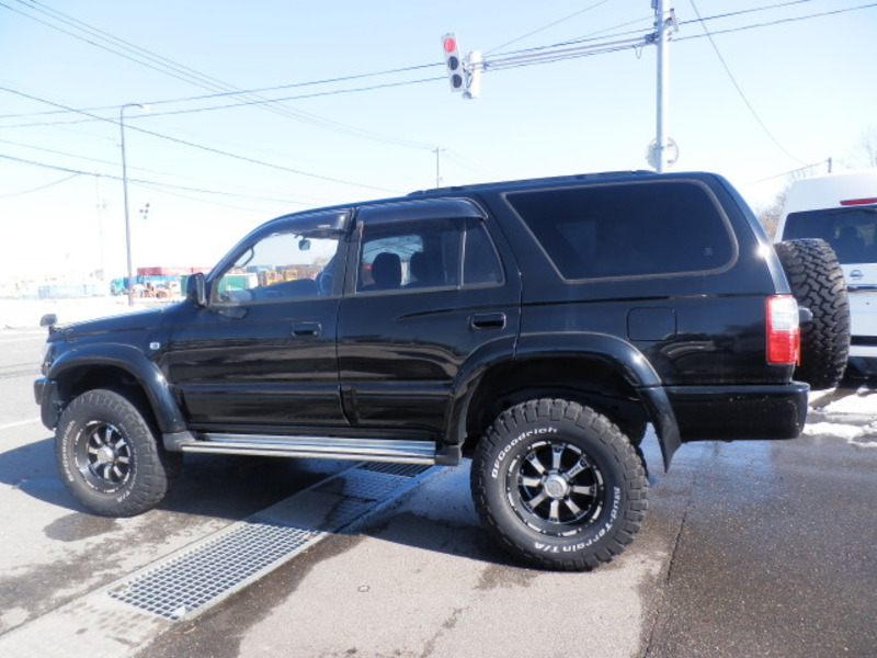 HILUX SURF