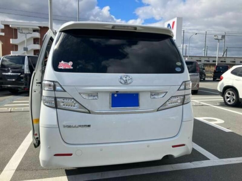 VELLFIRE