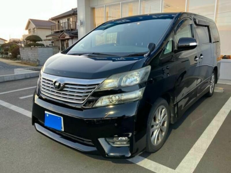 TOYOTA VELLFIRE