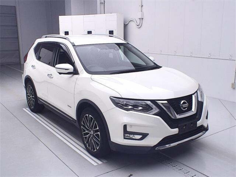 X-TRAIL