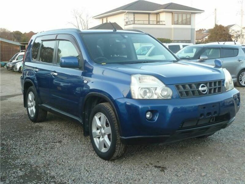 X-TRAIL