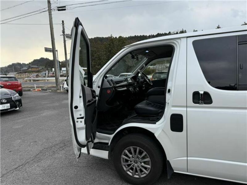 HIACE