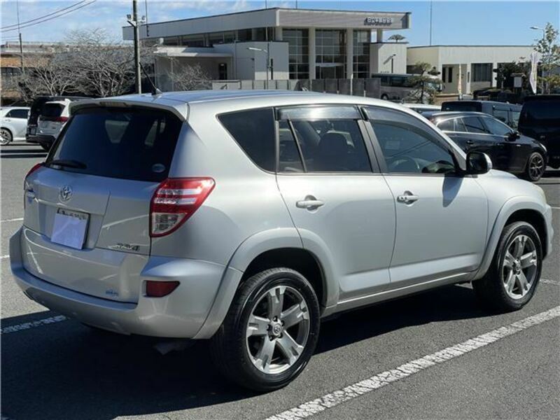 RAV4-12