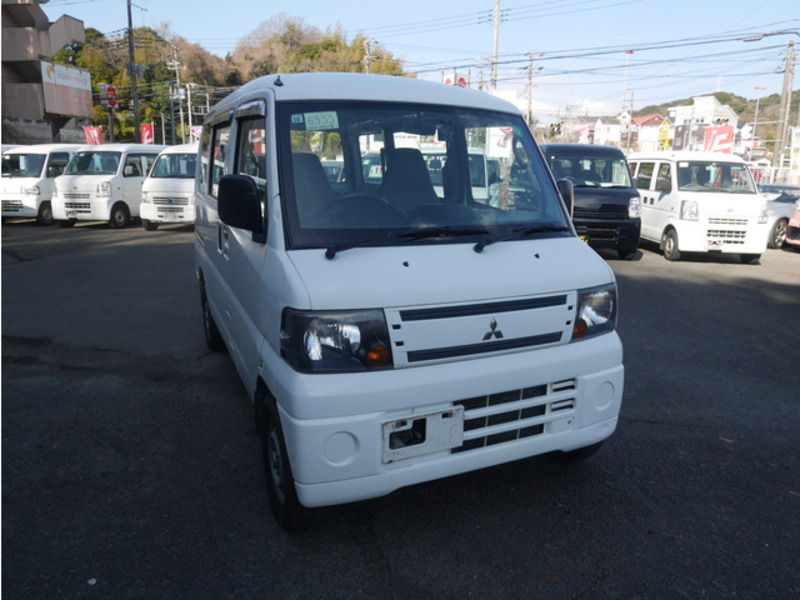 MITSUBISHI MINICAB VAN