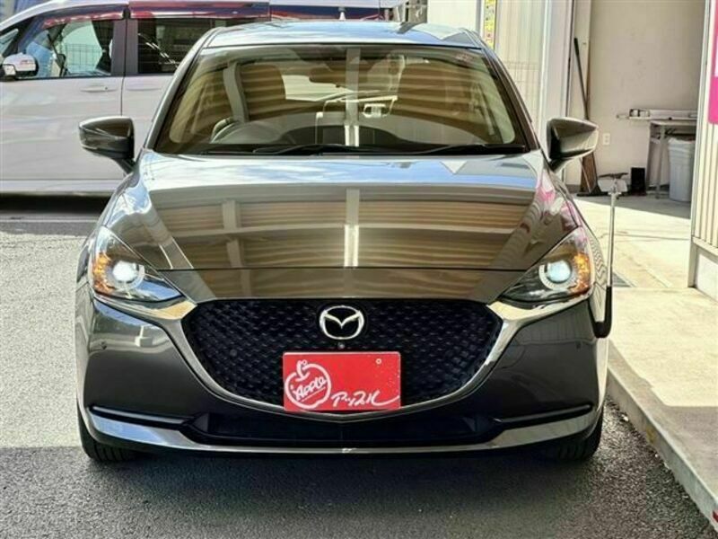 MAZDA2