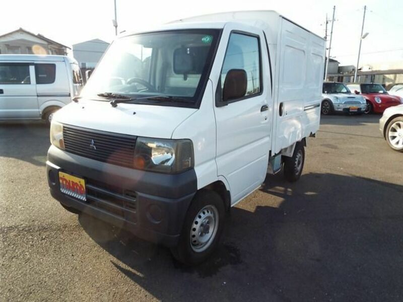 MITSUBISHI MINICAB TRUCK