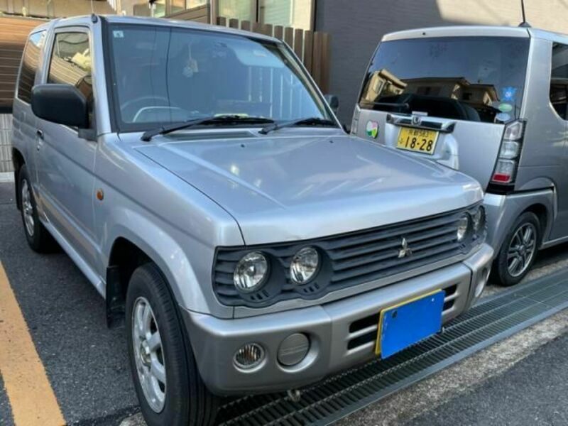 PAJERO MINI