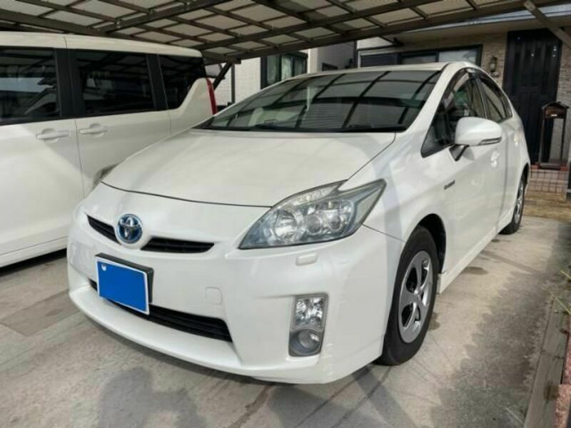 PRIUS-1