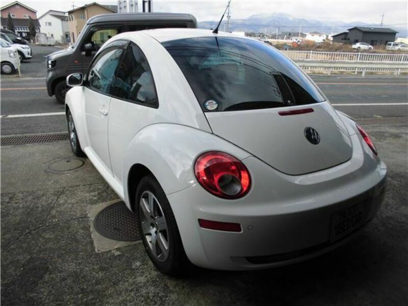 NEW BEETLE