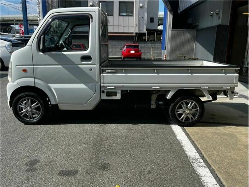 CARRY TRUCK