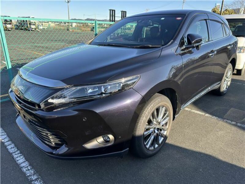 TOYOTA HARRIER