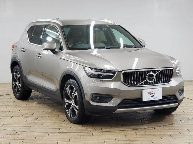 XC40