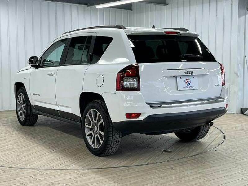 JEEP COMPASS-16