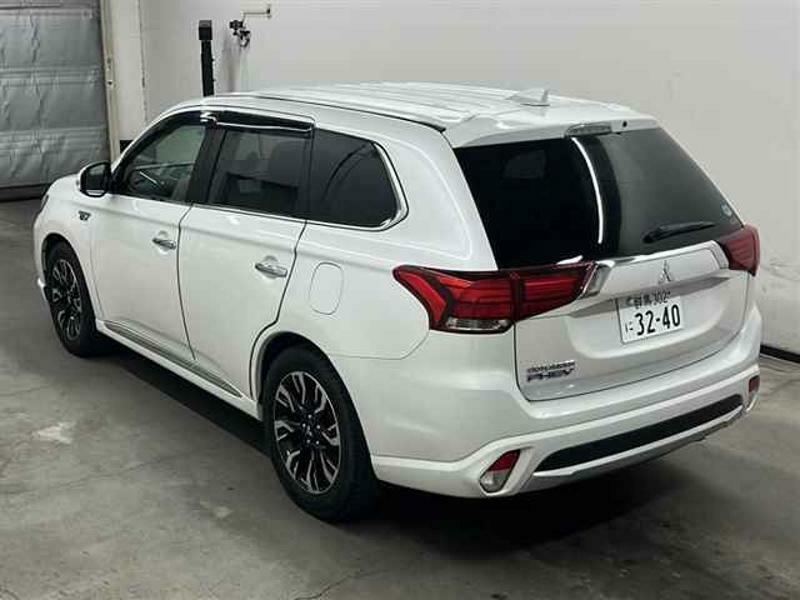 OUTLANDER PHEV