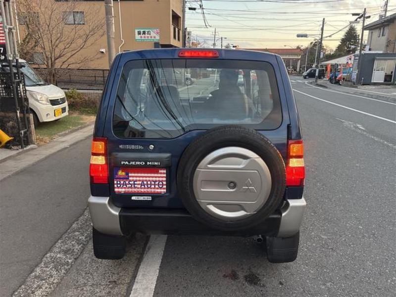 PAJERO MINI