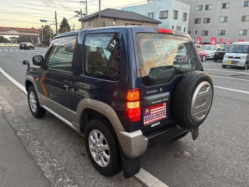 PAJERO MINI