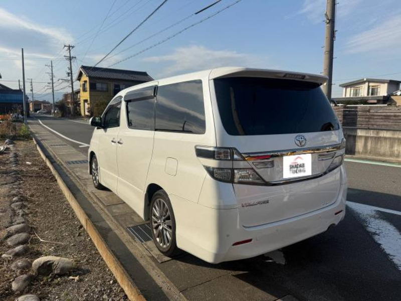 VELLFIRE