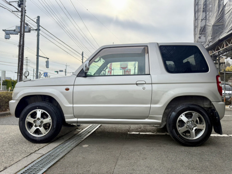 PAJERO MINI