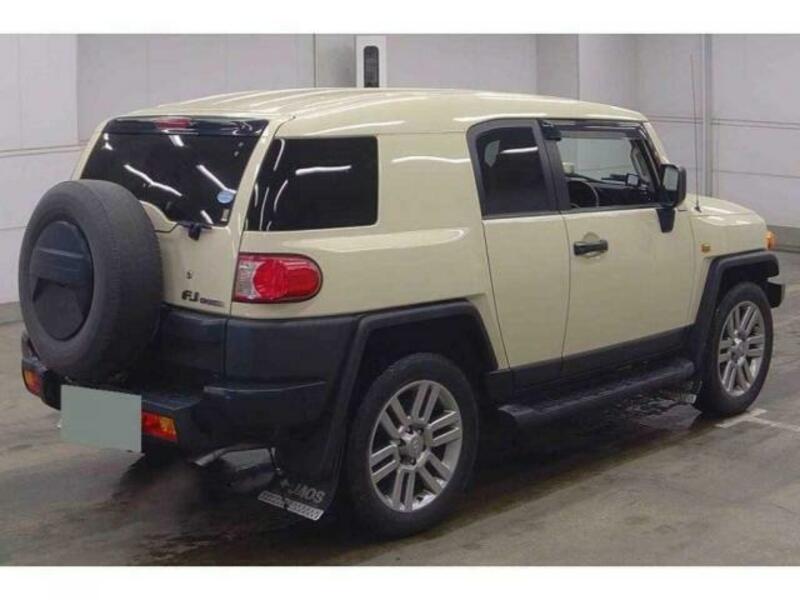 FJ CRUISER