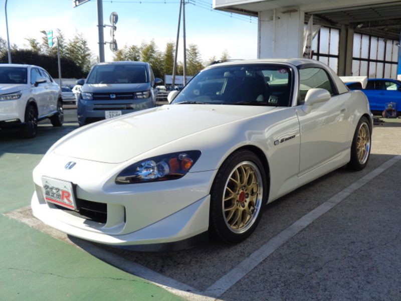 S2000