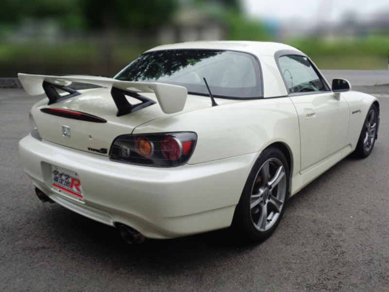S2000