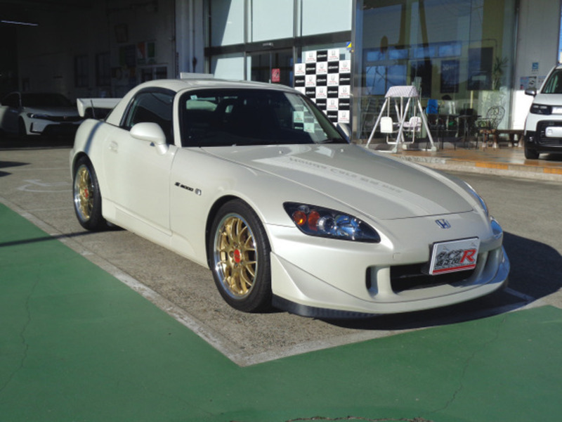 S2000